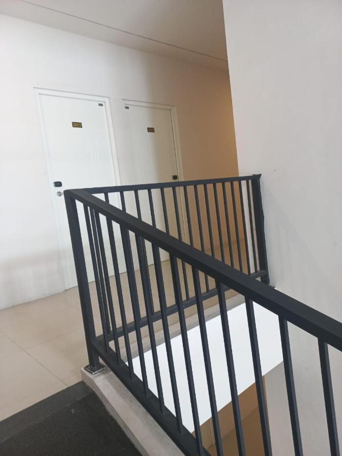 Cendana Coliving Solo Baru酒店 外观 照片